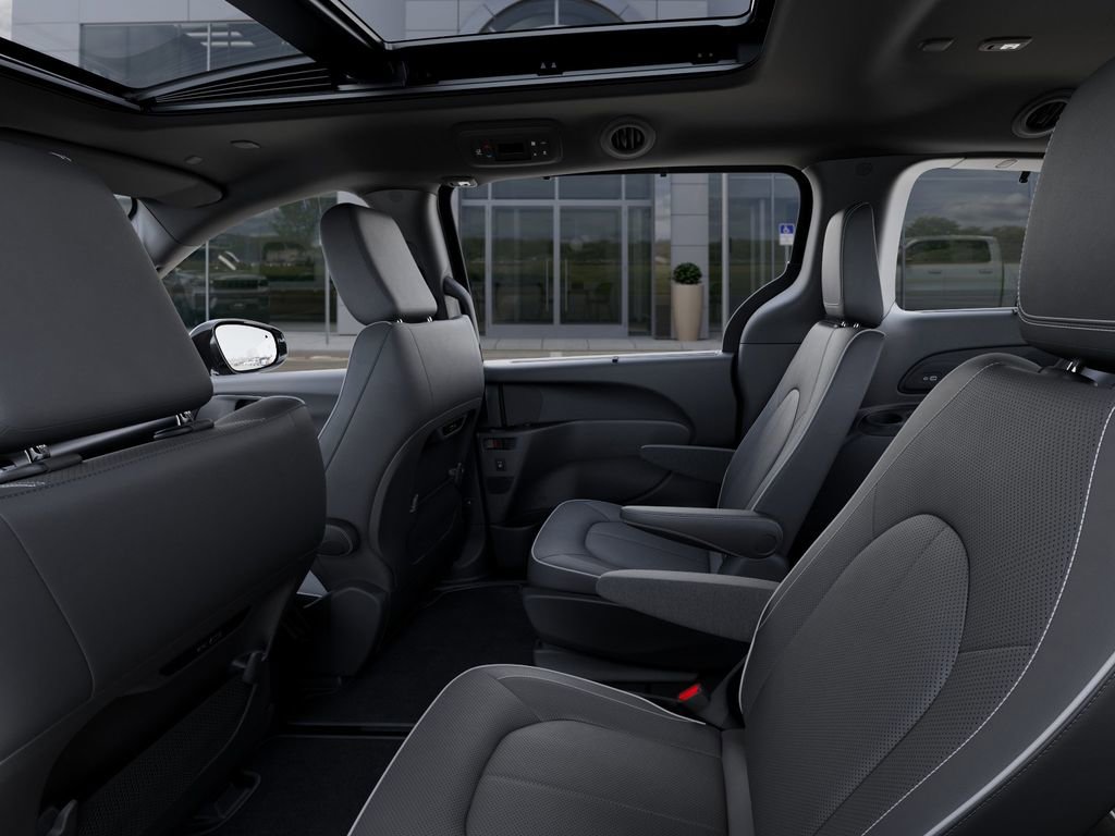 New 2026 Chrysler Pacifica Select FWD image 24