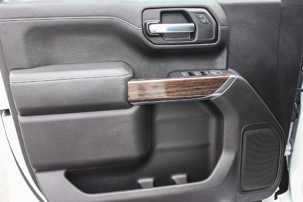 Used 2021 Chevrolet Silverado 1500 LT RWD image 24