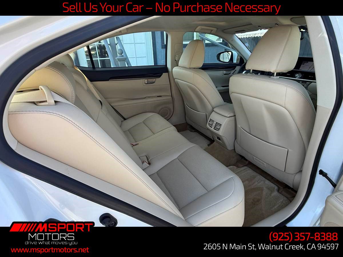Used 2015 Lexus ES 350 w/ Premium Package FWD image 16