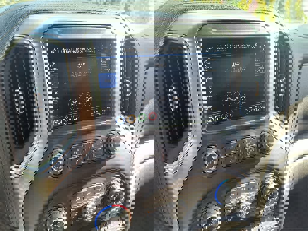 Used 2022 Chevrolet Silverado 3500 LTZ w/ LTZ Plus Package image 16