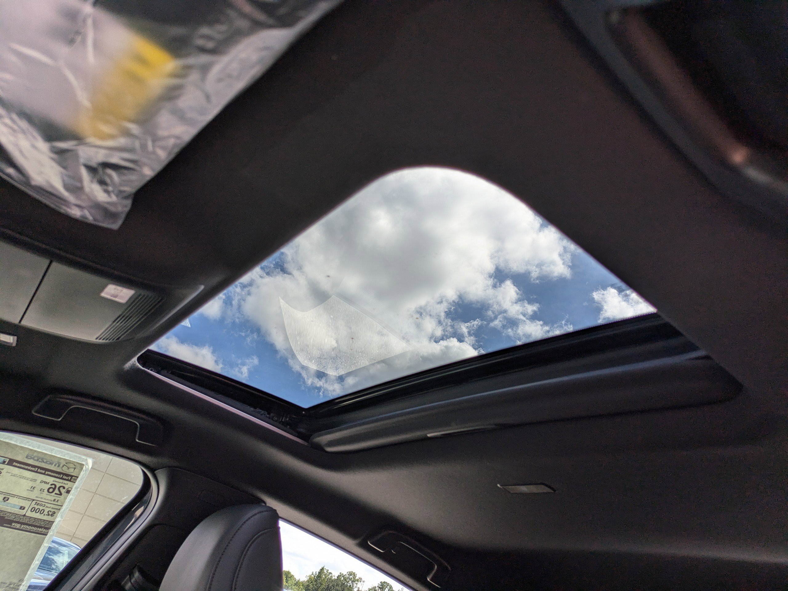 New 2025 MAZDA MAZDA3 Hatchback w/Premium Plus Pkg image 21