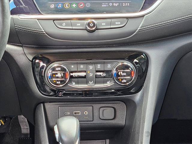 Used 2023 Buick Encore GX Essence w/ Experience Buick Package FWD image 13