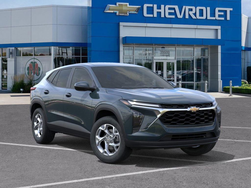 New 2026 Chevrolet Trax LS image 7