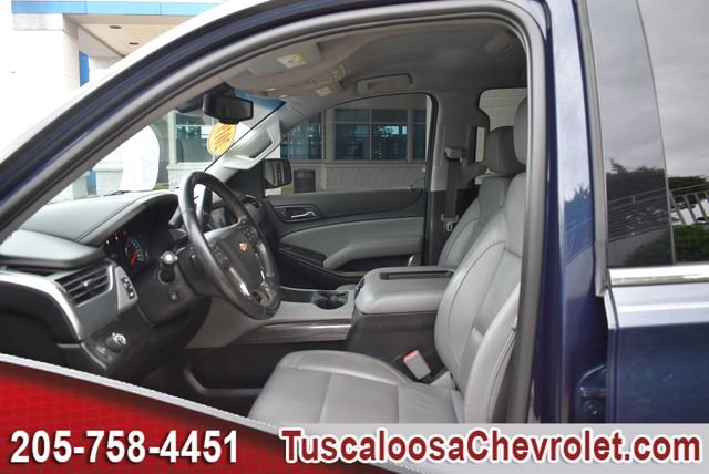 Used 2019 Chevrolet Tahoe LT w/ Luxury Package RWD image 23
