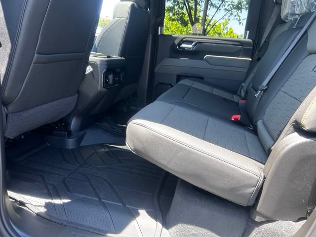 New 2026 Chevrolet Silverado 2500 ZR2 AWD/4WD image 19