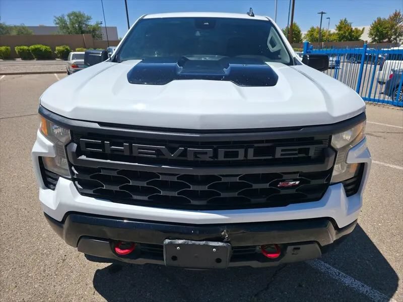 Used 2023 Chevrolet Silverado 1500 Custom Trail Boss AWD/4WD image 4