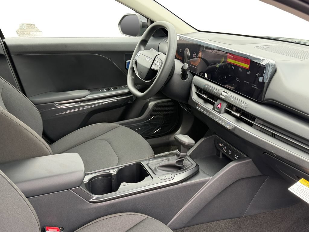 New 2026 Kia K4 FWD image 5