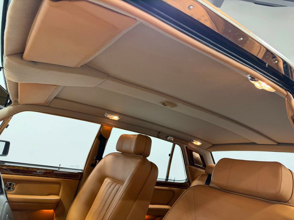 Used 1993 Rolls-Royce Silver Spur II image 20