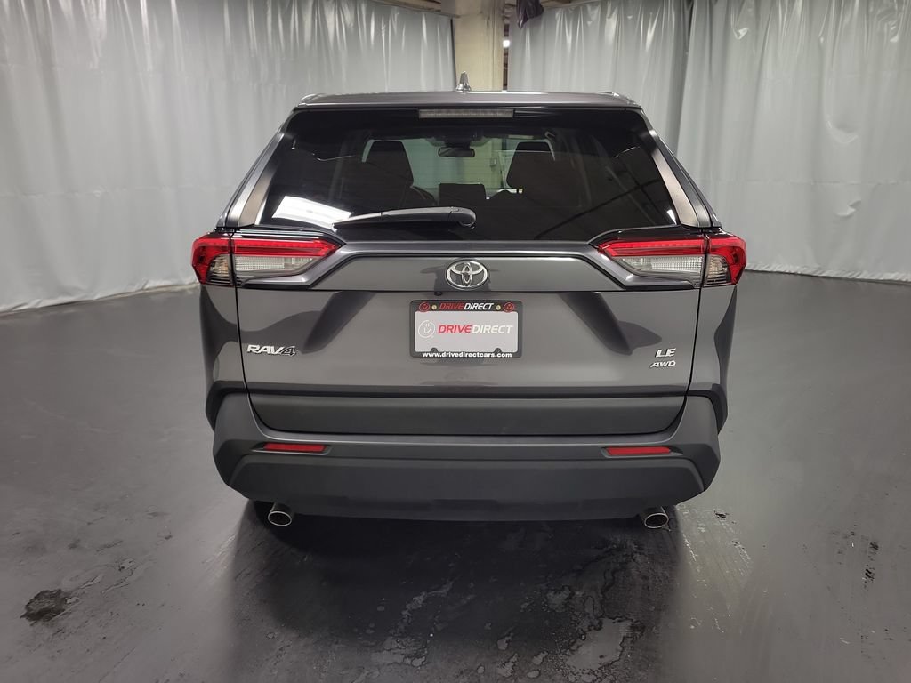 Used 2023 Toyota RAV4 LE AWD/4WD image 7
