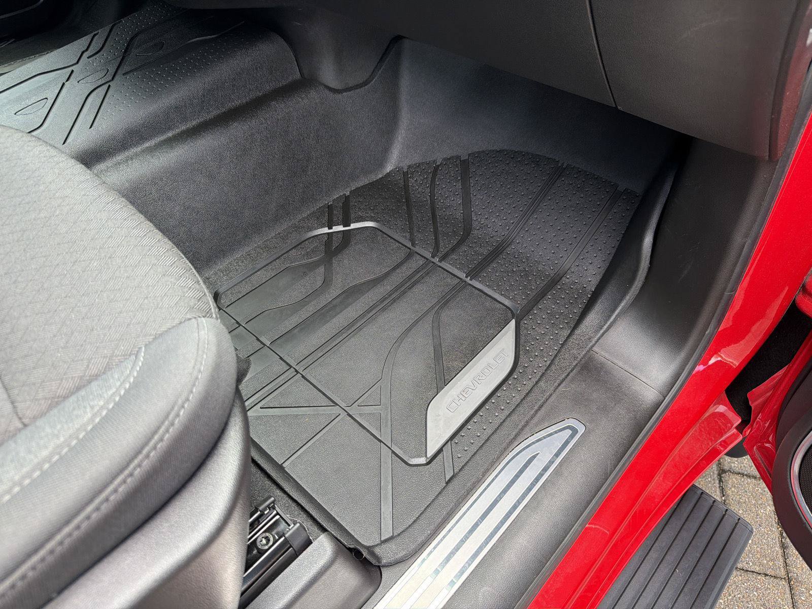 Certified 2025 Chevrolet Silverado 1500 LT w/ LPO, Liner Protection Package AWD/4WD image 34