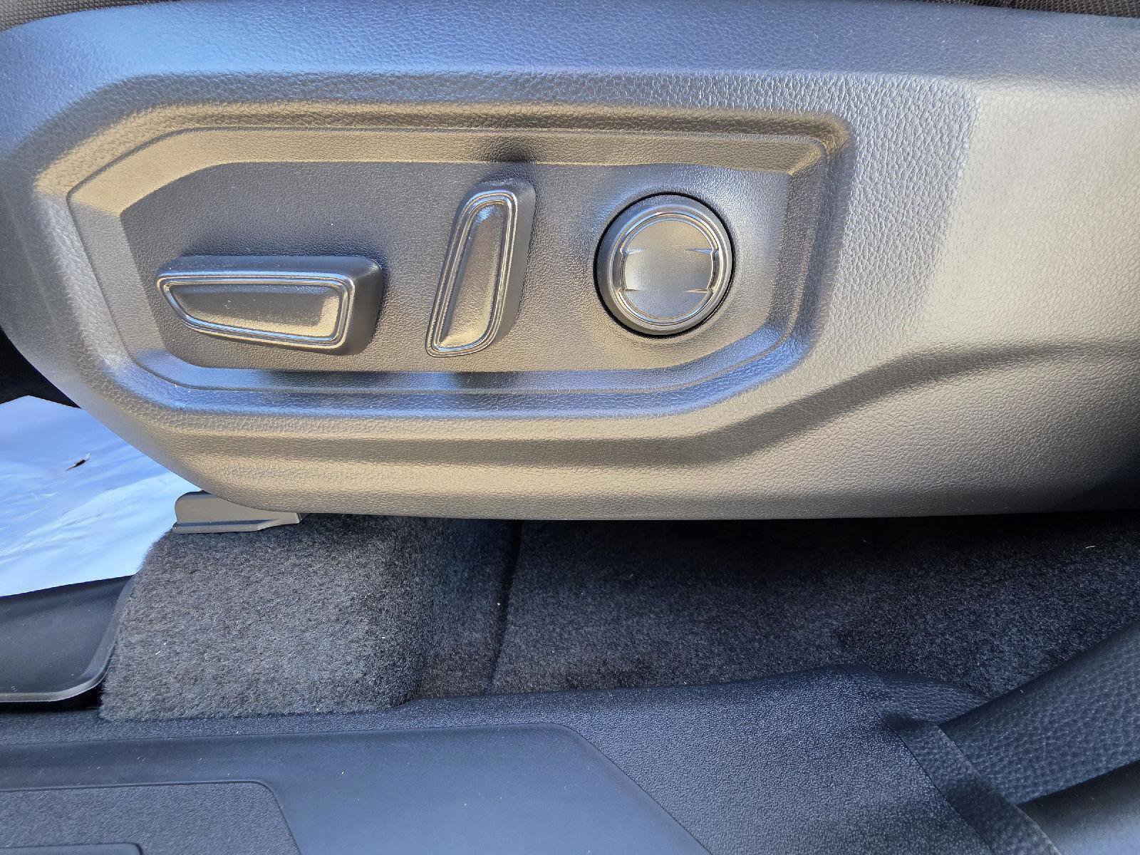 New 2026 Toyota Tundra SR5 image 15