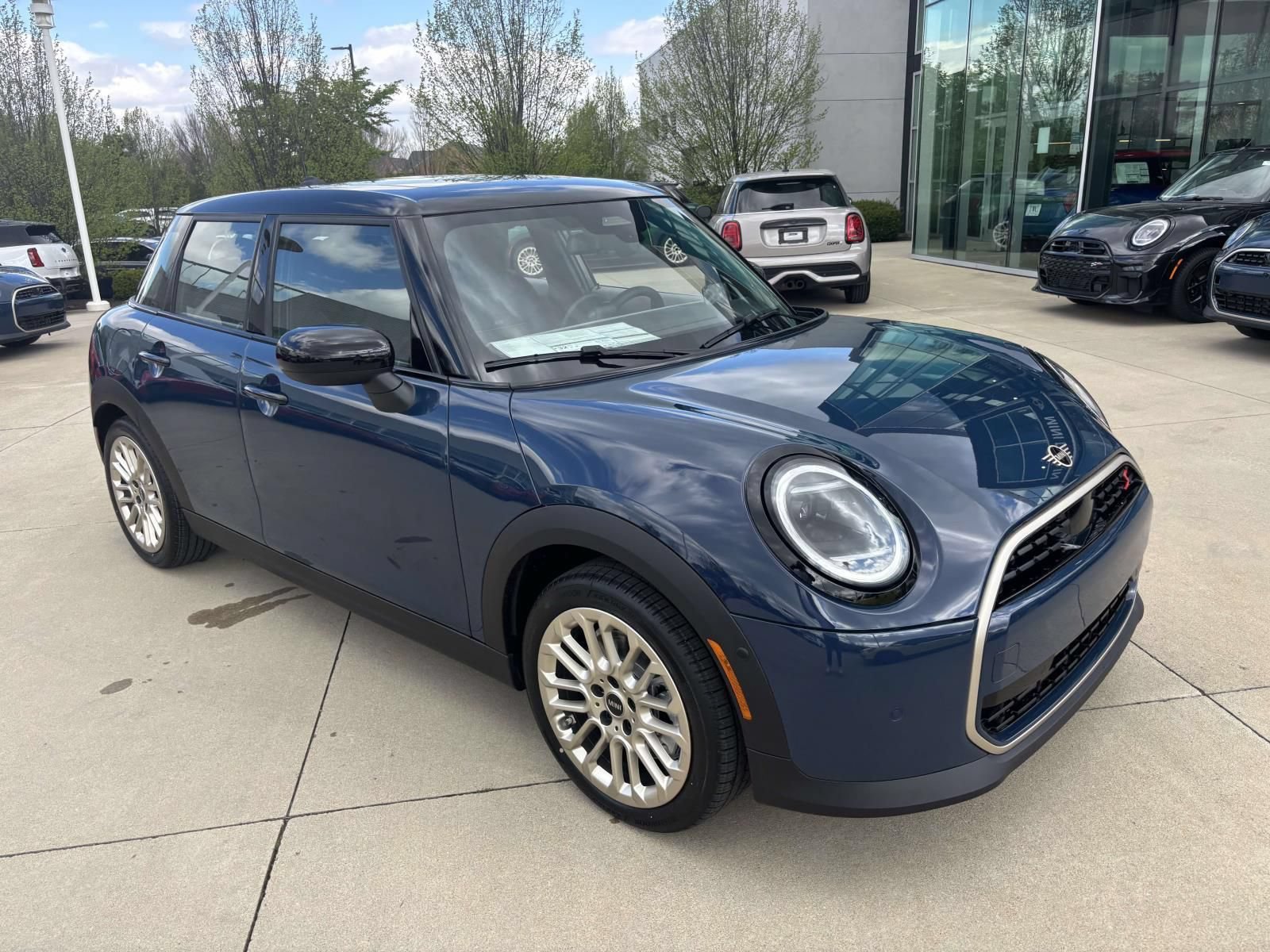 New 2026 MINI Cooper S FWD image 3