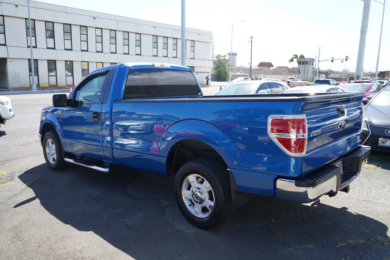 Used 2014 Ford F150 XLT w/ Equipment Group 301A Mid RWD image 18
