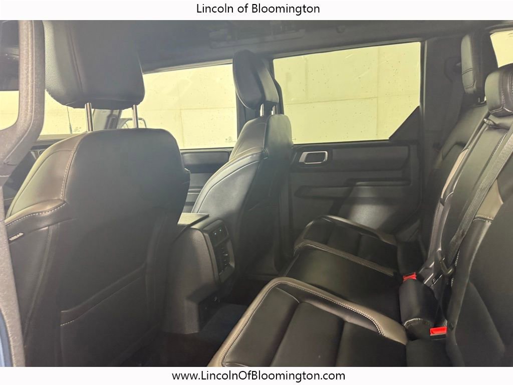 Used 2025 Ford Bronco Outer Banks AWD/4WD image 33
