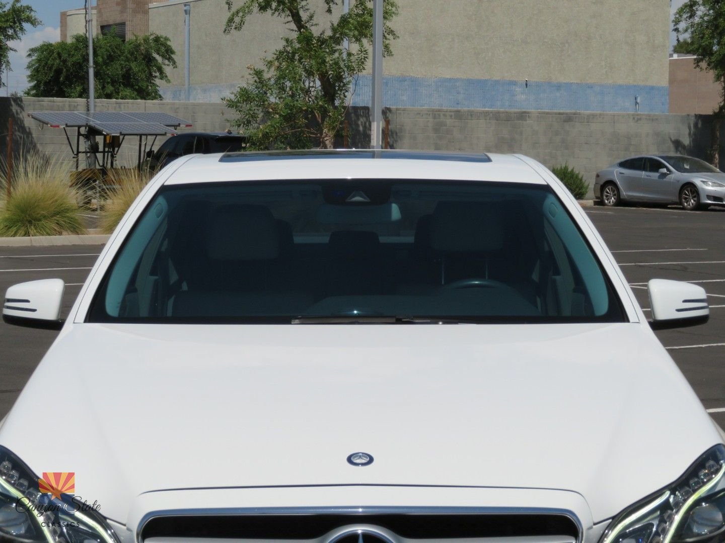 Used 2014 Mercedes-Benz E 550 4MATIC Sedan image 32