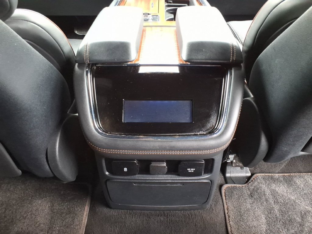 Certified 2023 Lincoln Navigator L Black Label AWD/4WD image 12