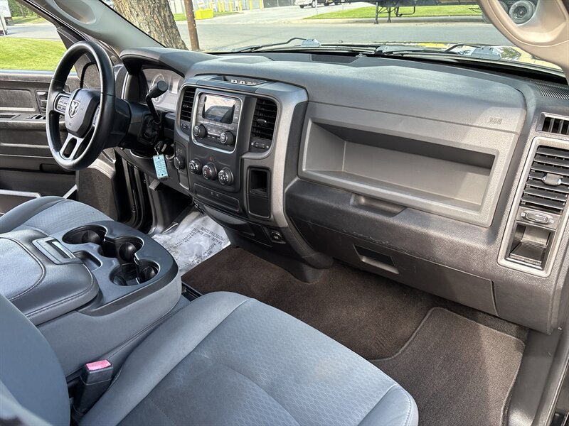 Used 2014 RAM 1500 Express AWD/4WD image 37