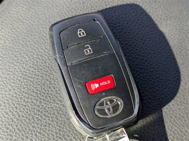 Used 2024 Toyota Tacoma SR image 33