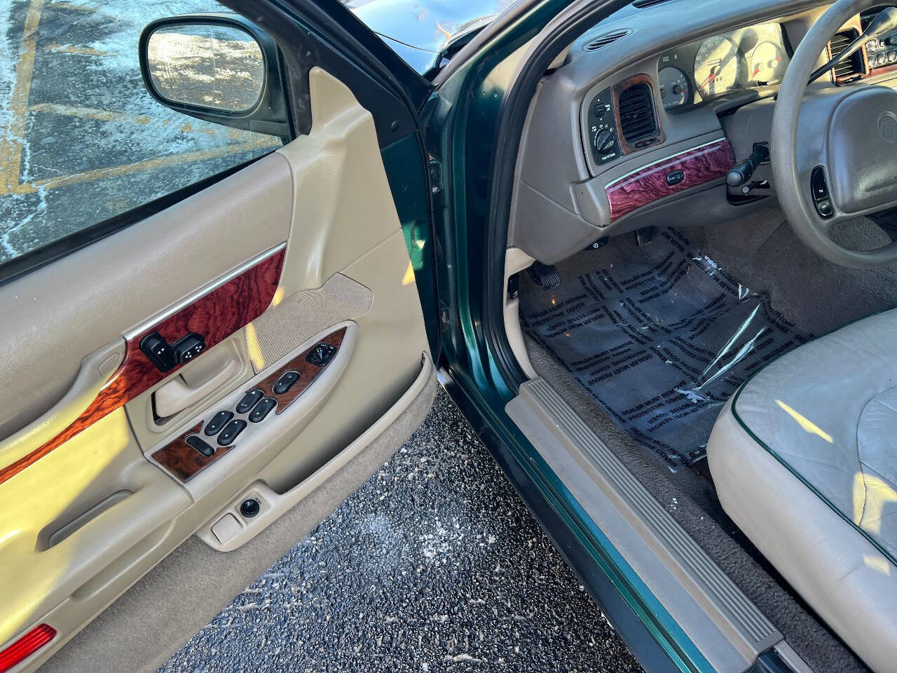 Used 2000 Mercury Grand Marquis GS image 16