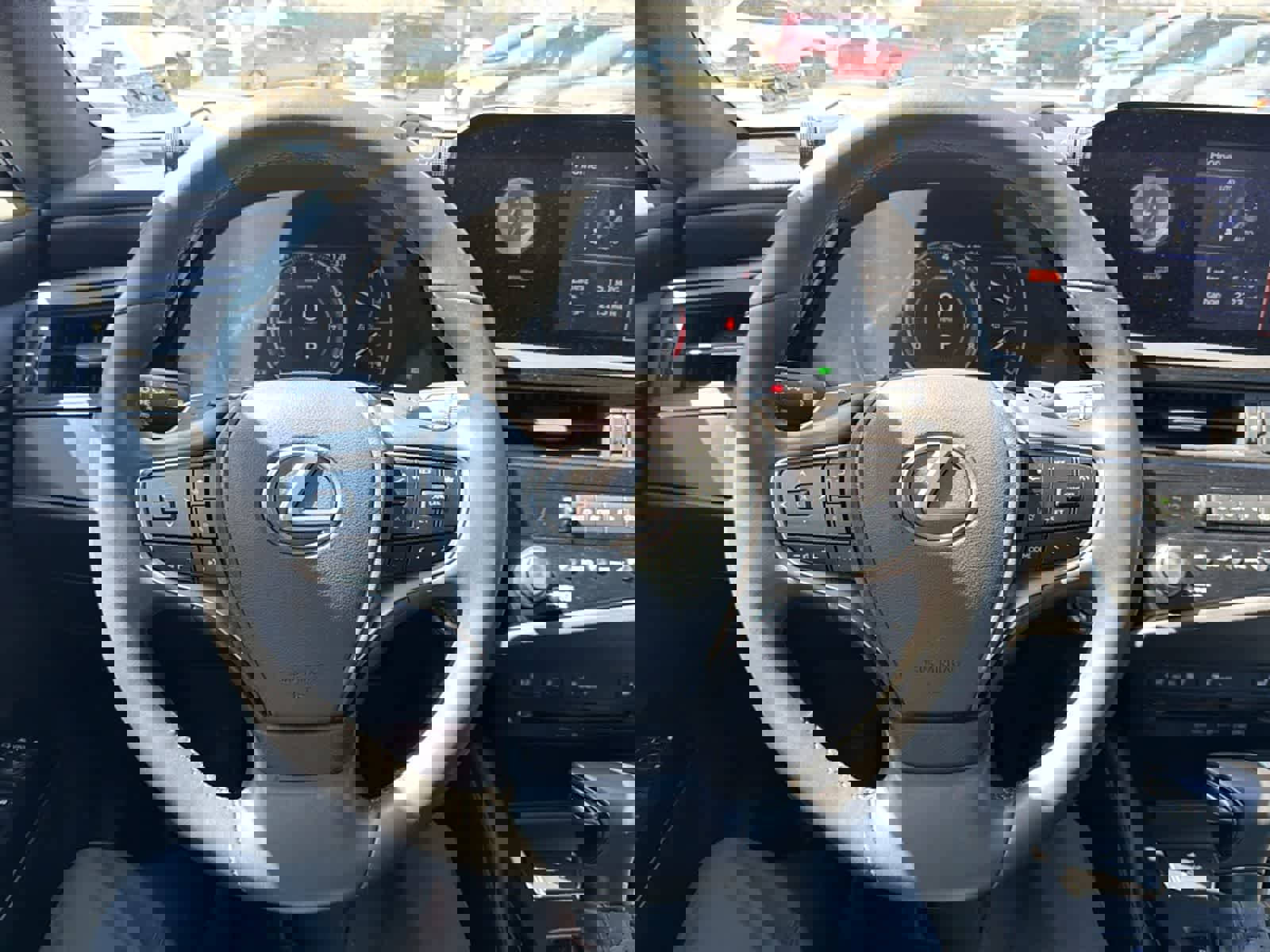 Used 2022 Lexus ES 350 w/ Premium Package image 10