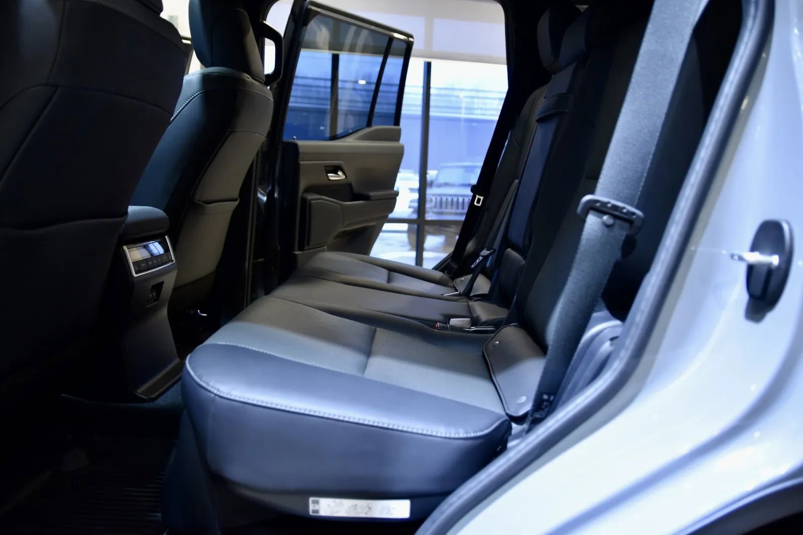 Used 2025 Lexus GX 550 image 26