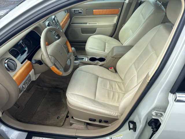 Used 2007 Lincoln MKZ image 22