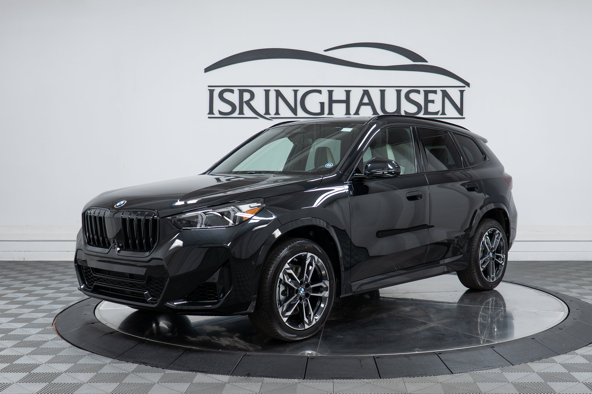 New 2026 BMW X1 xDrive28i w/ Technology Package AWD/4WD image 1