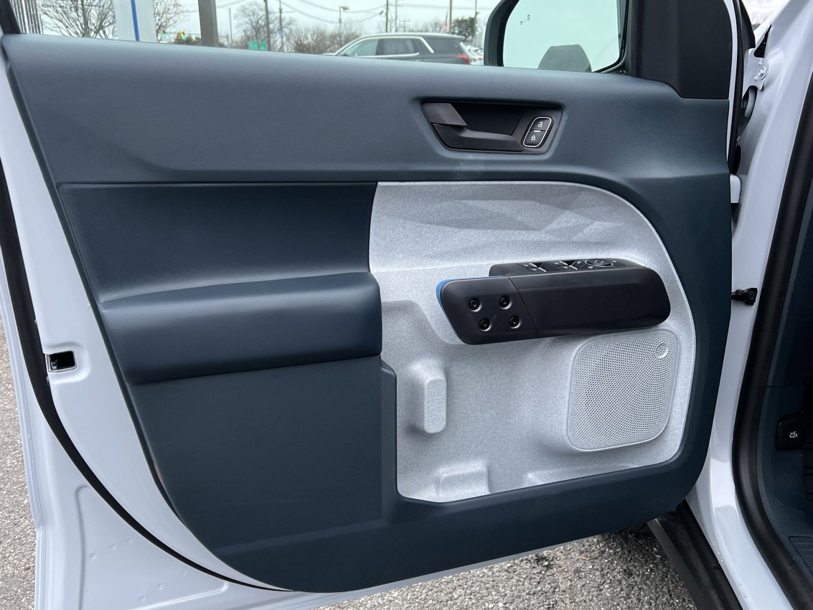 New 2025 Ford Maverick XLT w/ XLT Luxury Package image 14