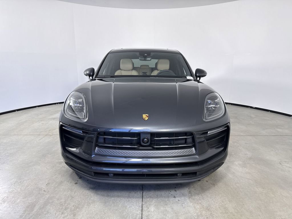 New 2026 Porsche Macan AWD/4WD image 10