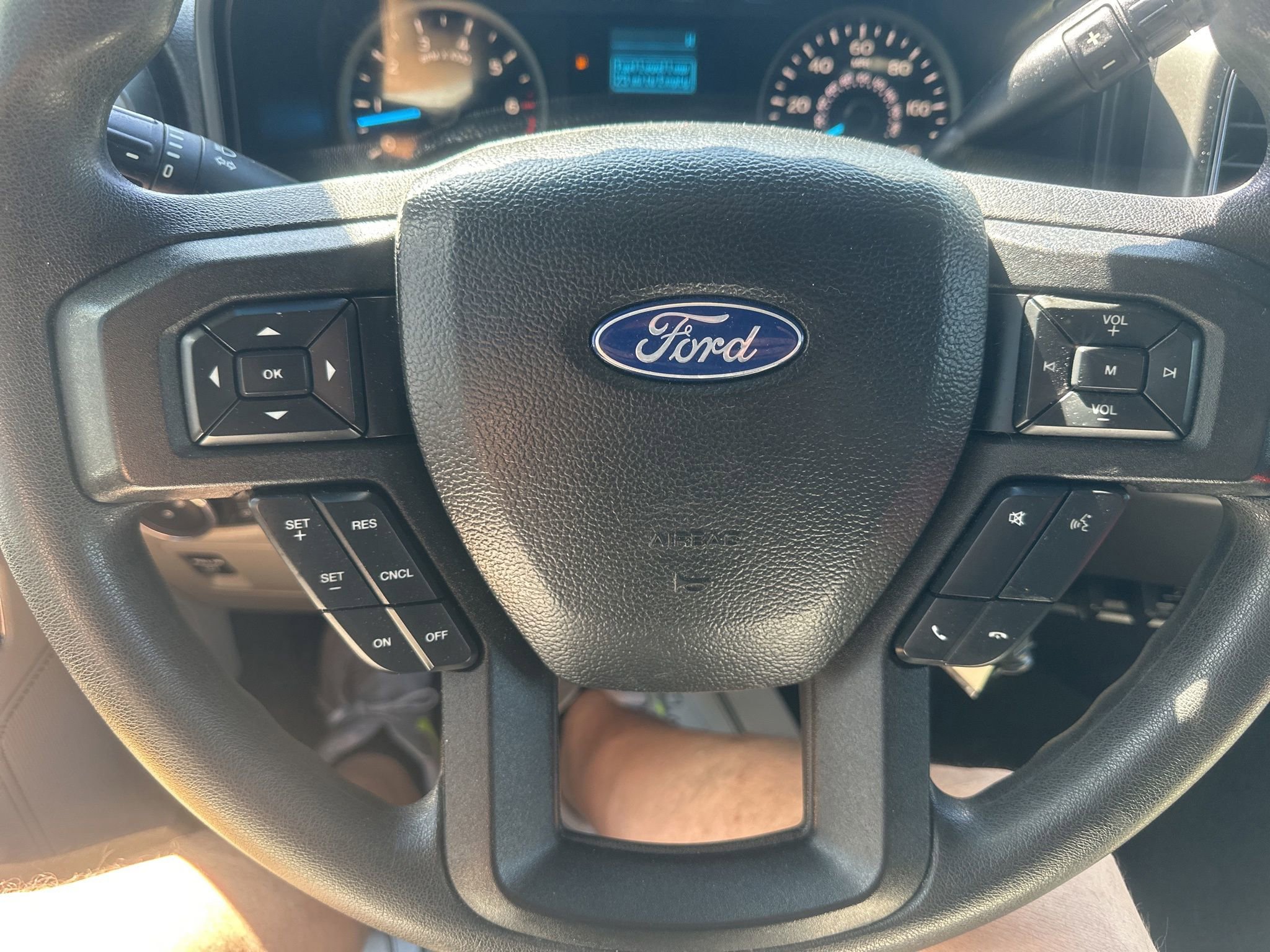 Used 2018 Ford F150 XLT AWD/4WD image 23