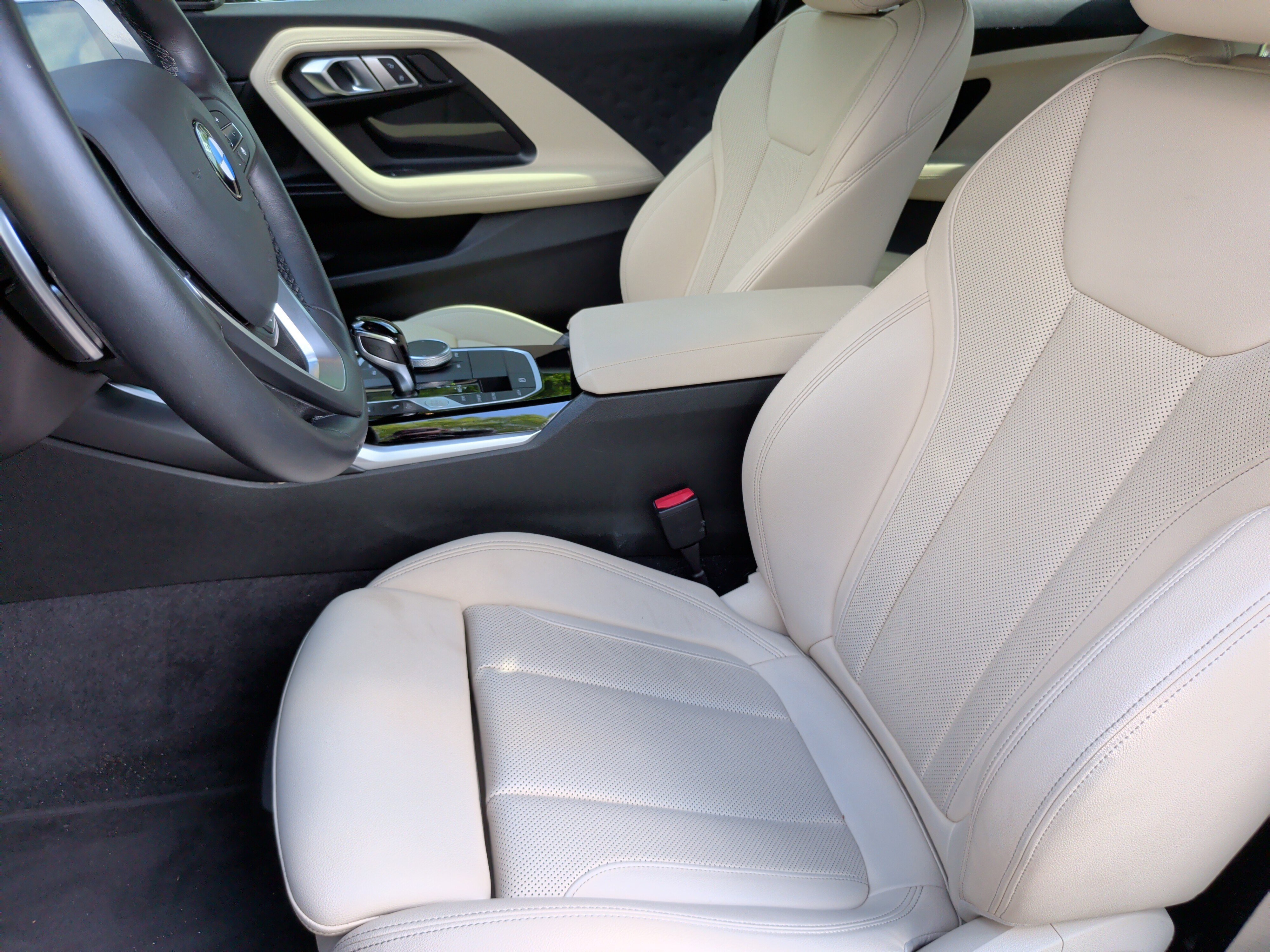 Used 2022 BMW 230i Coupe w/ Convenience Package image 24