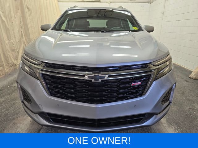 Used 2023 Chevrolet Equinox RS image 3