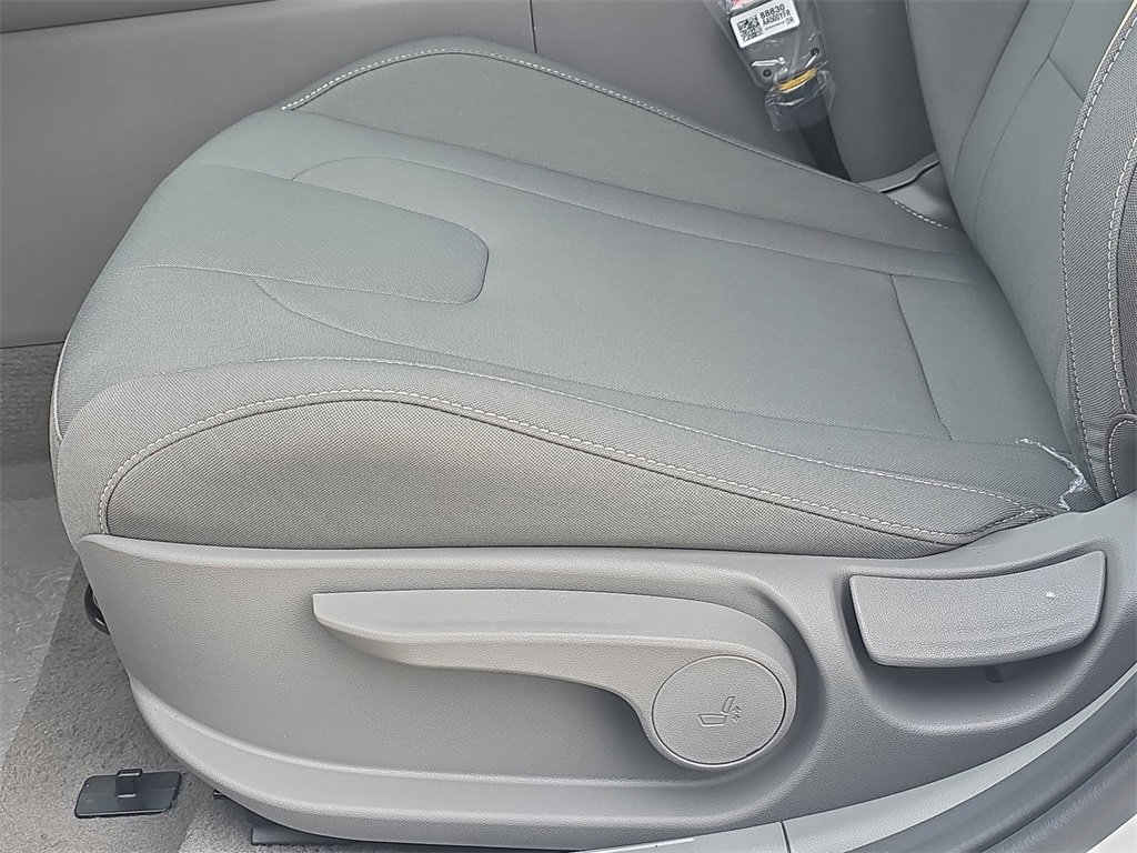 New 2026 Hyundai Elantra SEL Sport image 26