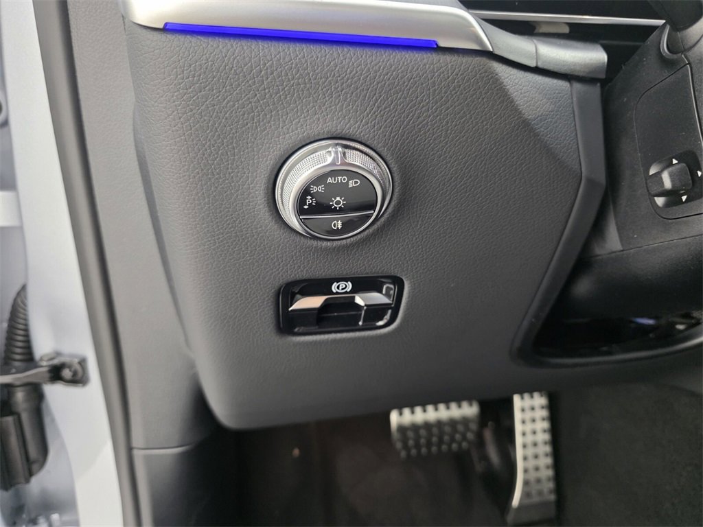 New 2026 Mercedes-Benz GLC 300 image 17