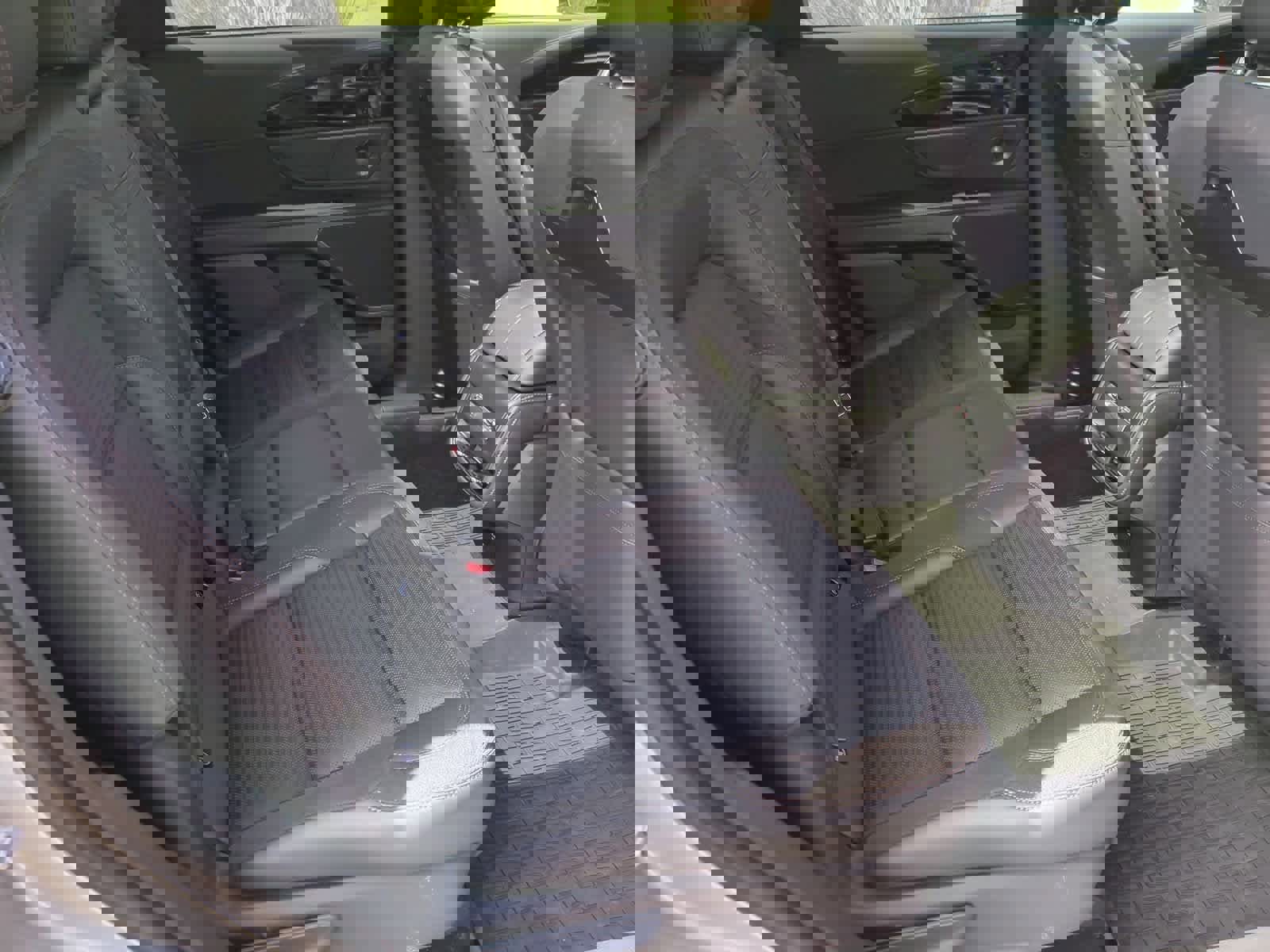 Used 2024 Lincoln Nautilus Reserve w/ Equipment Group 202A image 21