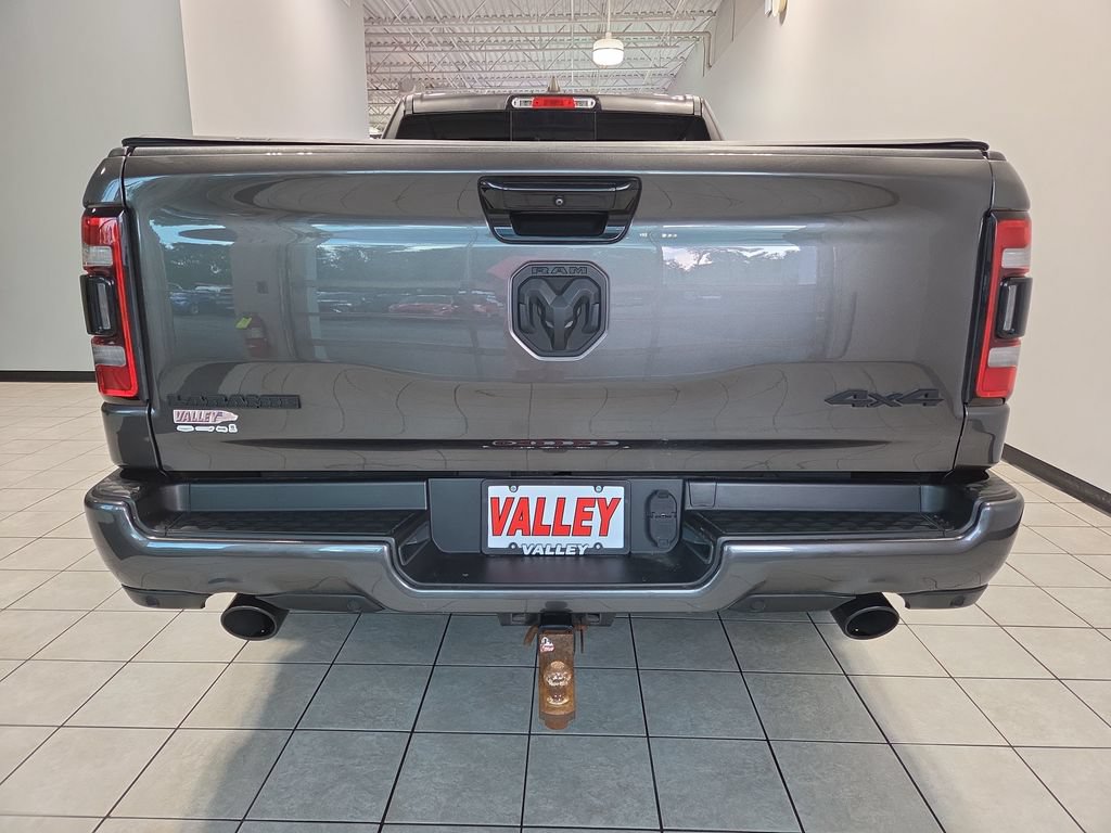 Used 2024 RAM 1500 Laramie AWD/4WD image 10