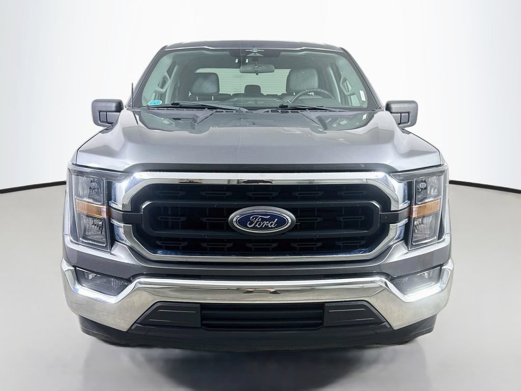 Used 2023 Ford F150 XLT w/ Trailer Tow Package RWD image 2
