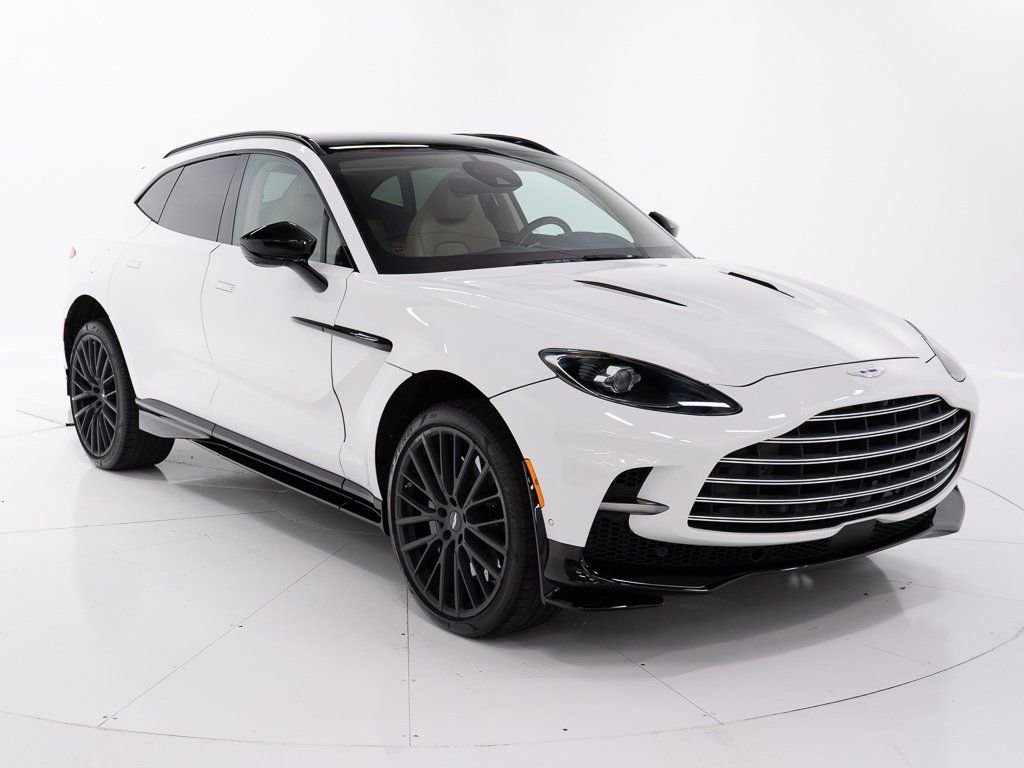Used 2023 Aston Martin DBX 707 image 7