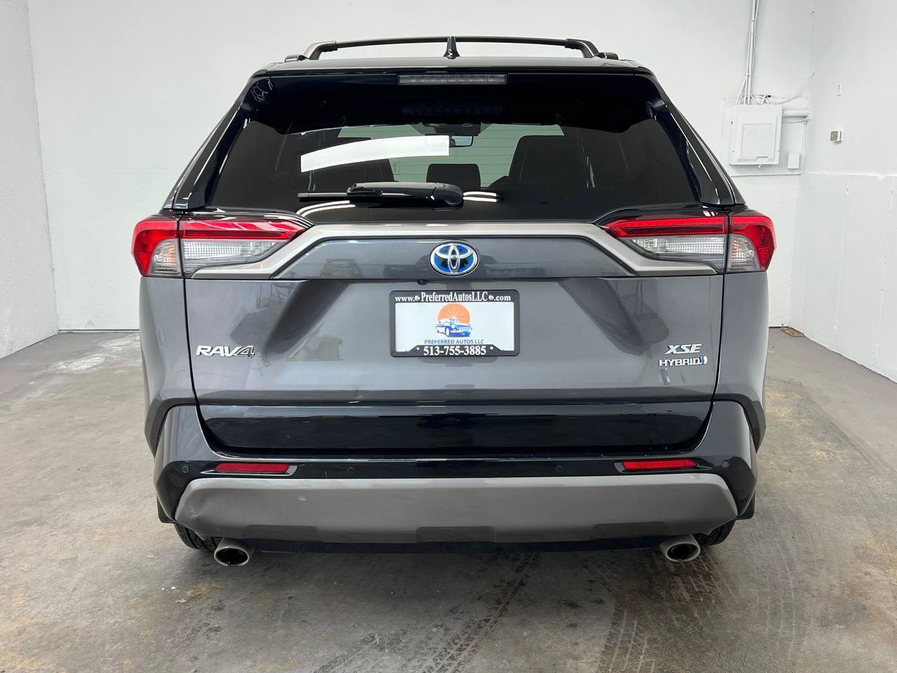 Used 2021 Toyota RAV4 XSE AWD/4WD image 5