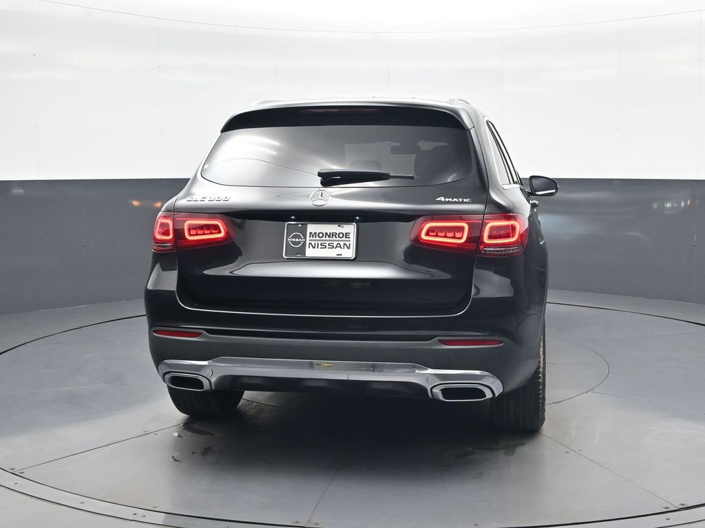 Used 2020 Mercedes-Benz GLC 300 4MATIC image 6
