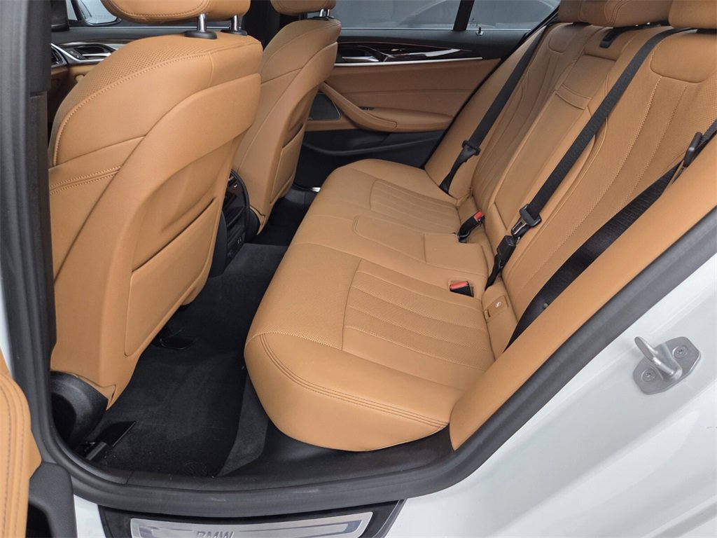 Used 2021 BMW 530i w/ Premium Package image 24