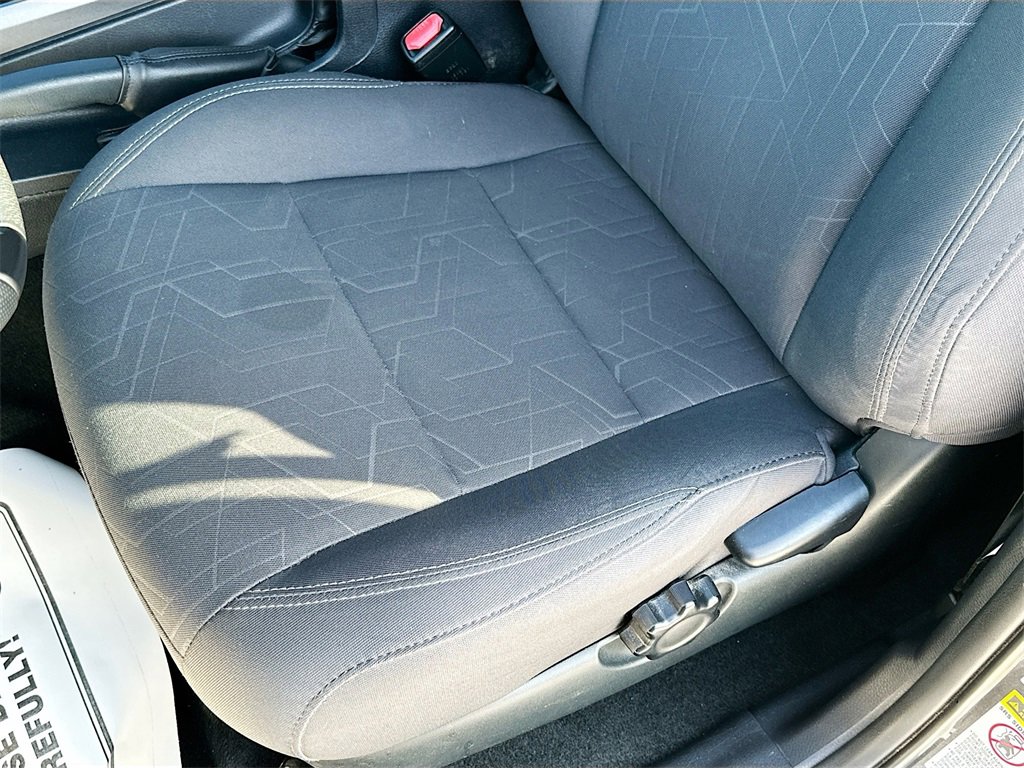 Used 2017 Toyota Tacoma TRD Sport image 19