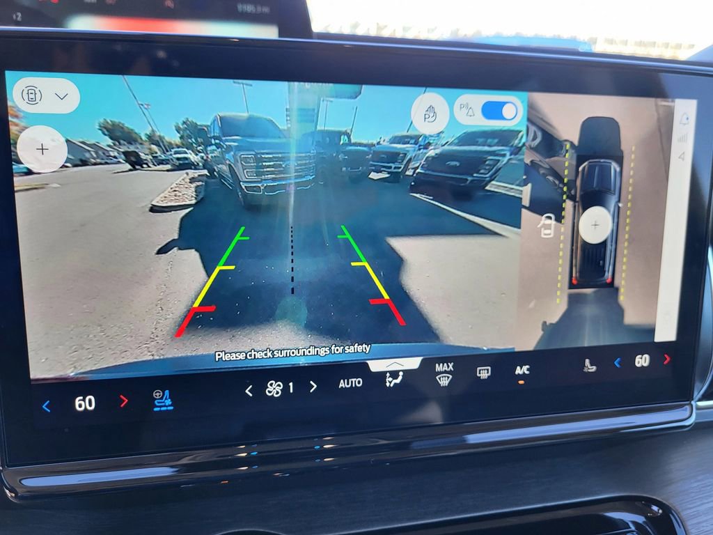 Used 2025 Ford Expedition Platinum w/ Driver's Package image 30