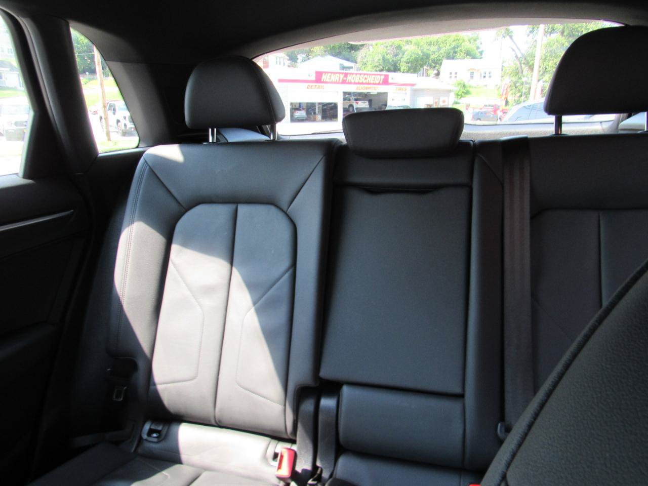 Used 2021 Audi Q3 2.0T Premium Plus w/ Premium Plus Package AWD/4WD image 8
