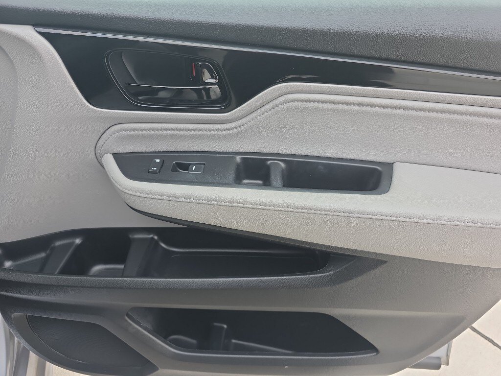 Used 2023 Honda Odyssey Elite image 20