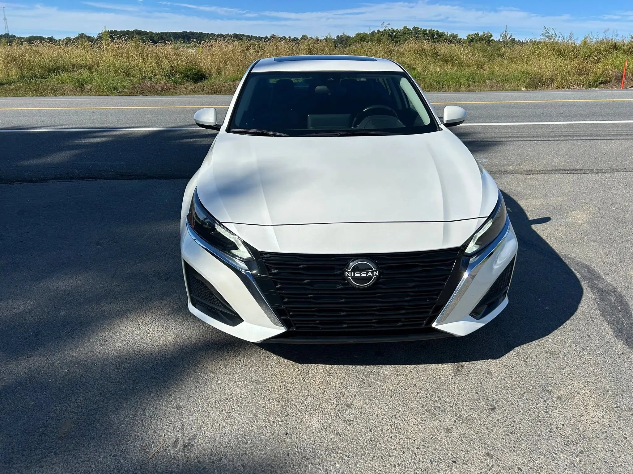 Used 2023 Nissan Altima 2.5 SV w/ SV Premium Package AWD/4WD image 4