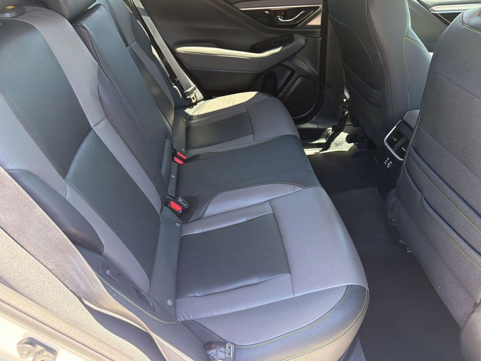 Used 2025 Subaru Outback Onyx Edition AWD/4WD image 26