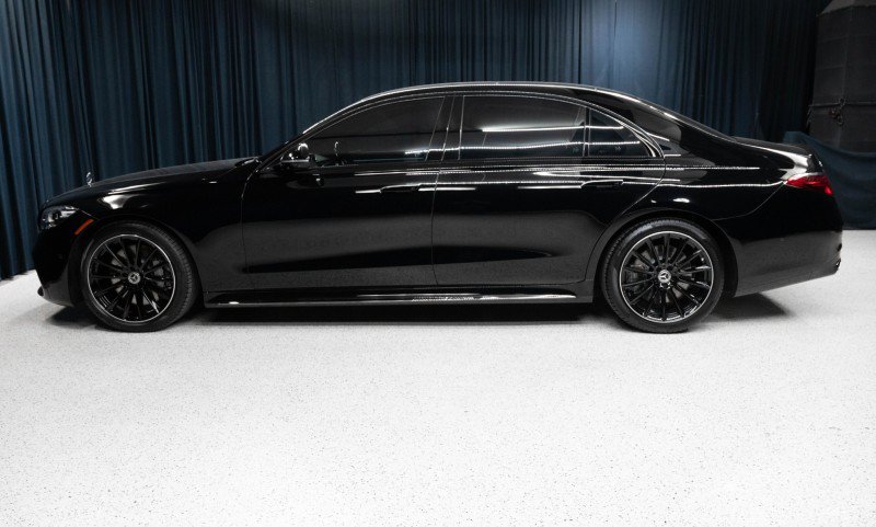 Certified 2025 Mercedes-Benz S 580 4MATIC Sedan image 8