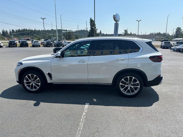 Used 2025 BMW X5 xDrive40i AWD/4WD image 6