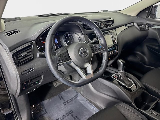 Certified 2022 Nissan Rogue Sport SL w/ Premium Package FWD image 10